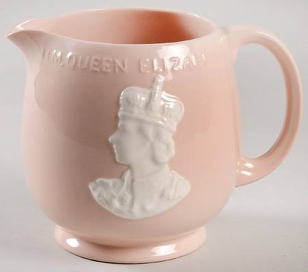 Royalty Giftware 28 Oz Jug