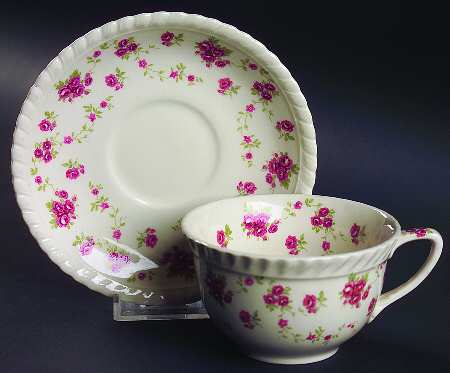 Rambler Rose Flat Cup & Saucer Set