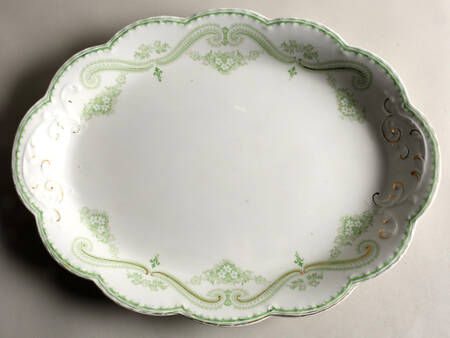 Regis Green 16" Oval Serving Platter