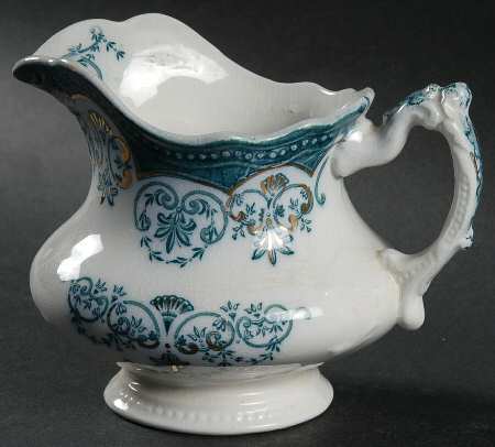 Regent (Aqua Design, Gold Accent) Creamer
