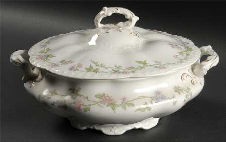The Regent Round Covered Vegetable
