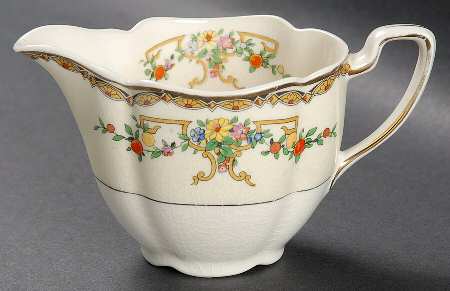 Riviera (Multicolor Flowers) Creamer