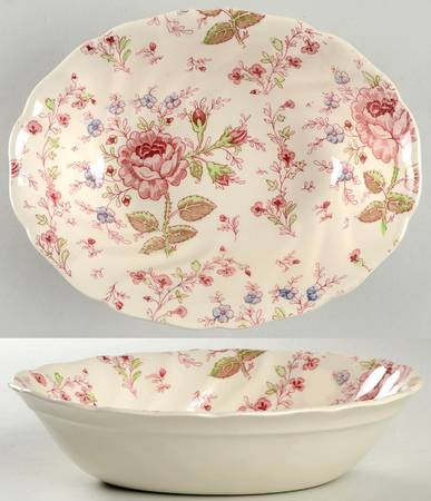 Rose Chintz Pink ("Made in England" Mark) 9" Oval Vegetable Bowl