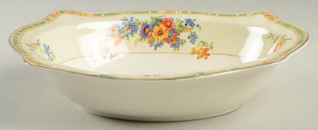 Romance (Scallop) 9" Oval Vegetable Bowl
