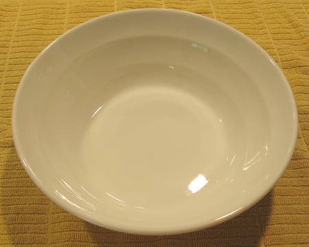 Roulette White Coupe Soup Bowl