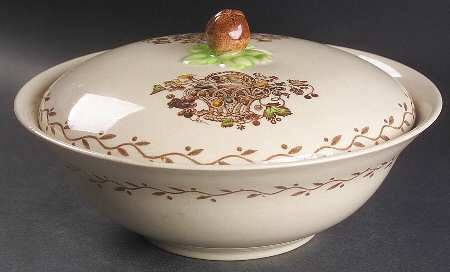Salem Round Covered Vegetable