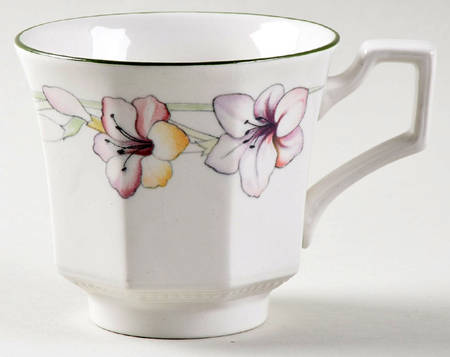 Sandringham Footed Cup