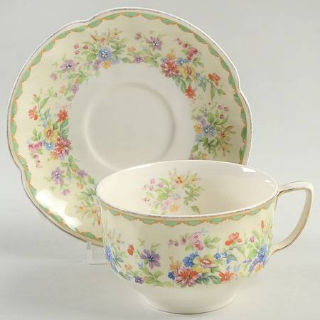 Springtime Oversized Cup & Saucer Set