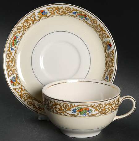 St. Cloud (Pareek) Flat Cup & Saucer Set