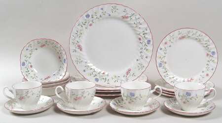 Summer Chintz (Made in England, Earthenware) 20pc Set=4ea CSFL,DPL,SP,CERQ