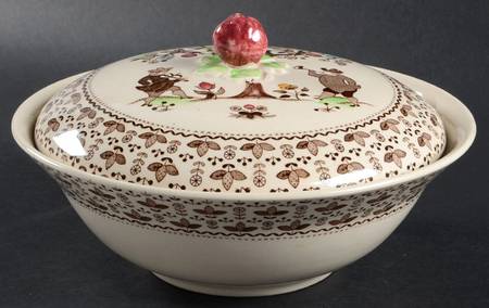 Sugar and Spice Brown Round Covered Vegetable