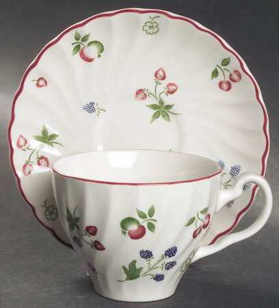 Sweetbriar Flat Cup & Saucer Set