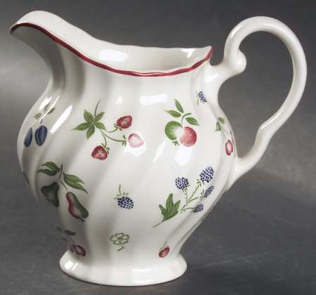 Sweetbriar Creamer