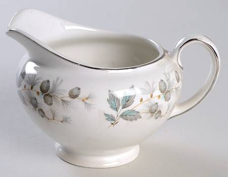 Sylvan (Platinum Trim, Smooth) Creamer