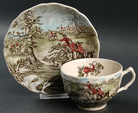 Tally Ho Oversized Cup & Saucer Set