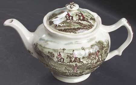 Tally Ho Teapot & Lid