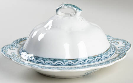 Touraine Round Covered Butter