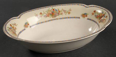 Victoria (Floral Basket) 9" Oval Vegetable Bowl