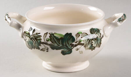 Vintage Cream (Green Ivy & Berries) Sugar Bowl No Lid