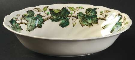 Vintage Cream (Green Ivy & Berries) 8" Oval Vegetable Bowl