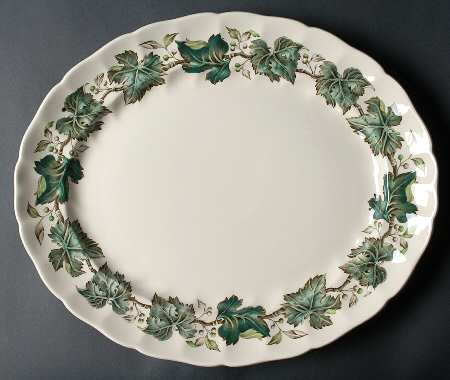 Vintage Cream (Green Ivy & Berries) 15" Oval Serving Platter