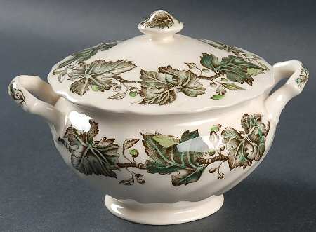 Vintage Cream (Green Ivy & Berries) Sugar Bowl & Lid