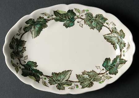 Vintage Cream (Green Ivy & Berries) Relish/Gravy Underplate