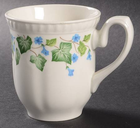 Vintage (Newer, Green Ivy, Blue Flowers) Mug