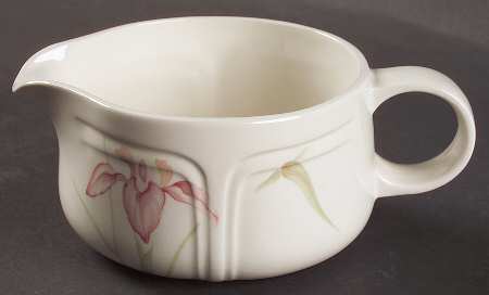 Vogue (Flowers Center) Gravy Boat