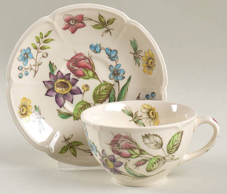Wakefield Flat Cup & Saucer Set