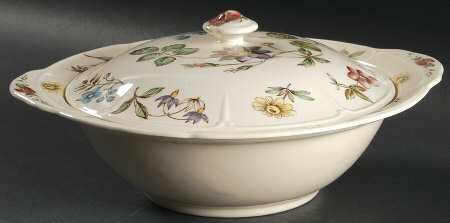 Wakefield Round Covered Vegetable