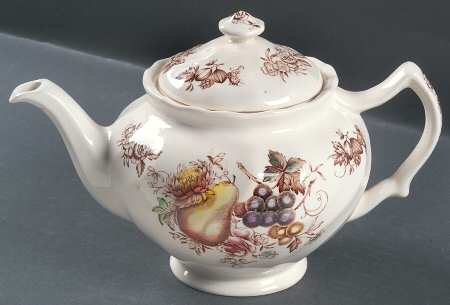 Windsor Fruit (Old Chelsea, Swirl Border) Teapot & Lid