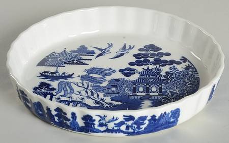 Willow Blue (Made in England, Earthenware, Newer) 9" Quiche