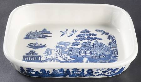 Willow Blue (Made in England, Earthenware, Newer) 10" Rectangular Baker