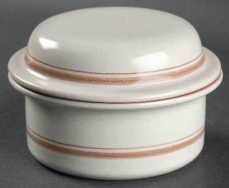 Country Cupboard Brown Individual Casserole & Lid