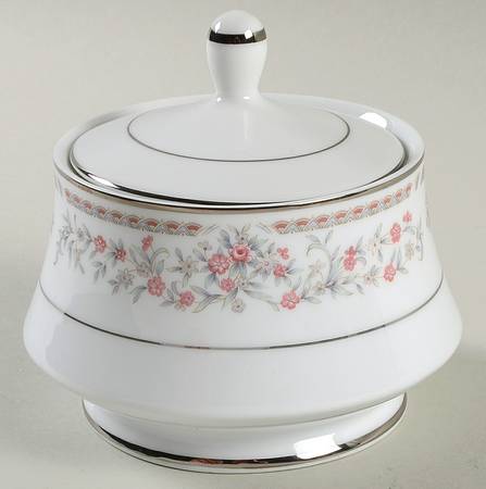 Regency Sugar Bowl & Lid
