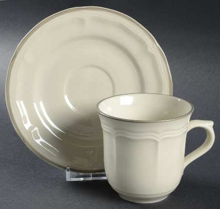 JMP5 Flat Cup & Saucer Set