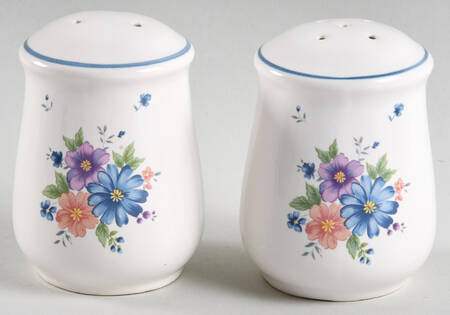 Provincial Bouquet Salt & Pepper Set