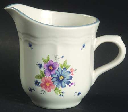Provincial Bouquet Creamer