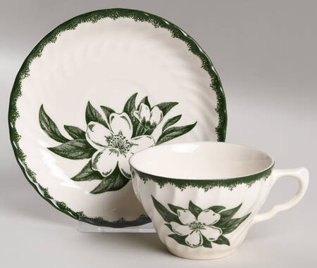 Forest Dogwood Flat Cup & Saucer Set