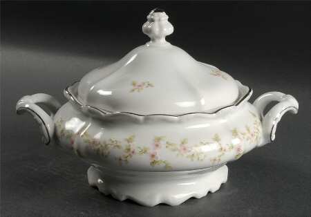 April Blossom Round Covered Vegetable