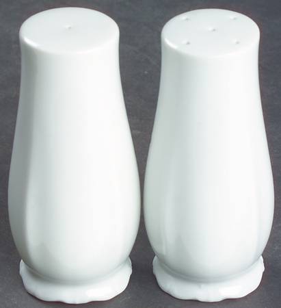Aristocrat Salt & Pepper Set