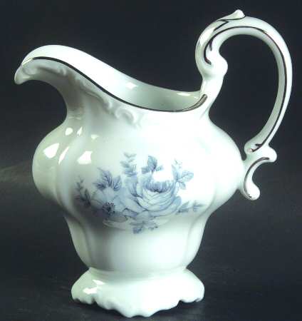 Blue Bouquet Platinum Creamer
