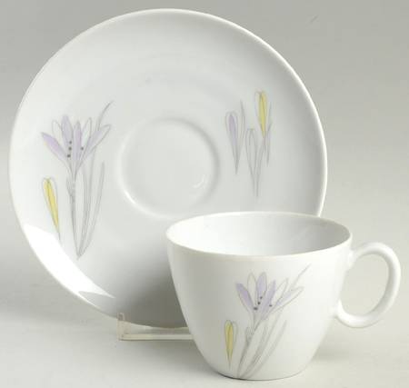 Crocus Flat Cup & Saucer Set