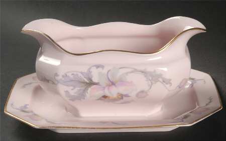 Dogwood (Gold Trim) Gravy Boat with Attached Underplate