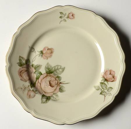 E428 Salad Plate