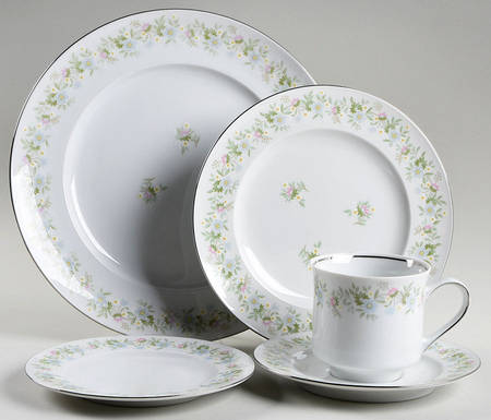 Forever Spring 5 Piece Place Setting