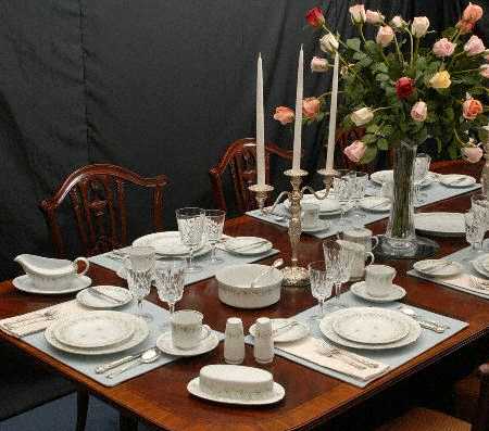 Forever Spring 45 Piece Estate Set