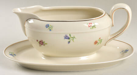 JOH103 Gravy Boat with Attached Underplate