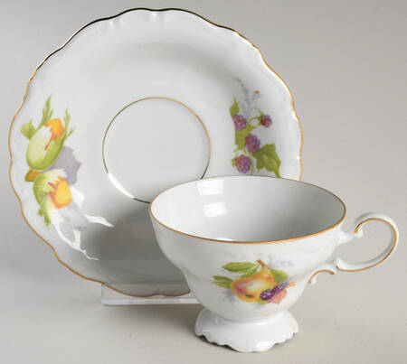 JOH140 Footed Cup & Saucer Set
